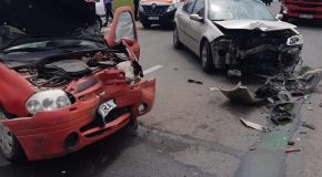 Accident rutier, 4 persoane implicate, 2 victime ranite usor, in com. Dor-Marunt
